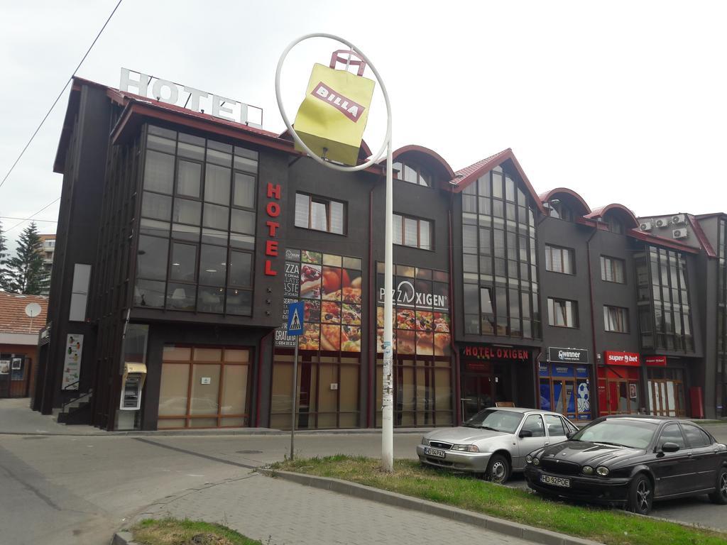 Hotel Oxigen Petrosani Exterior photo